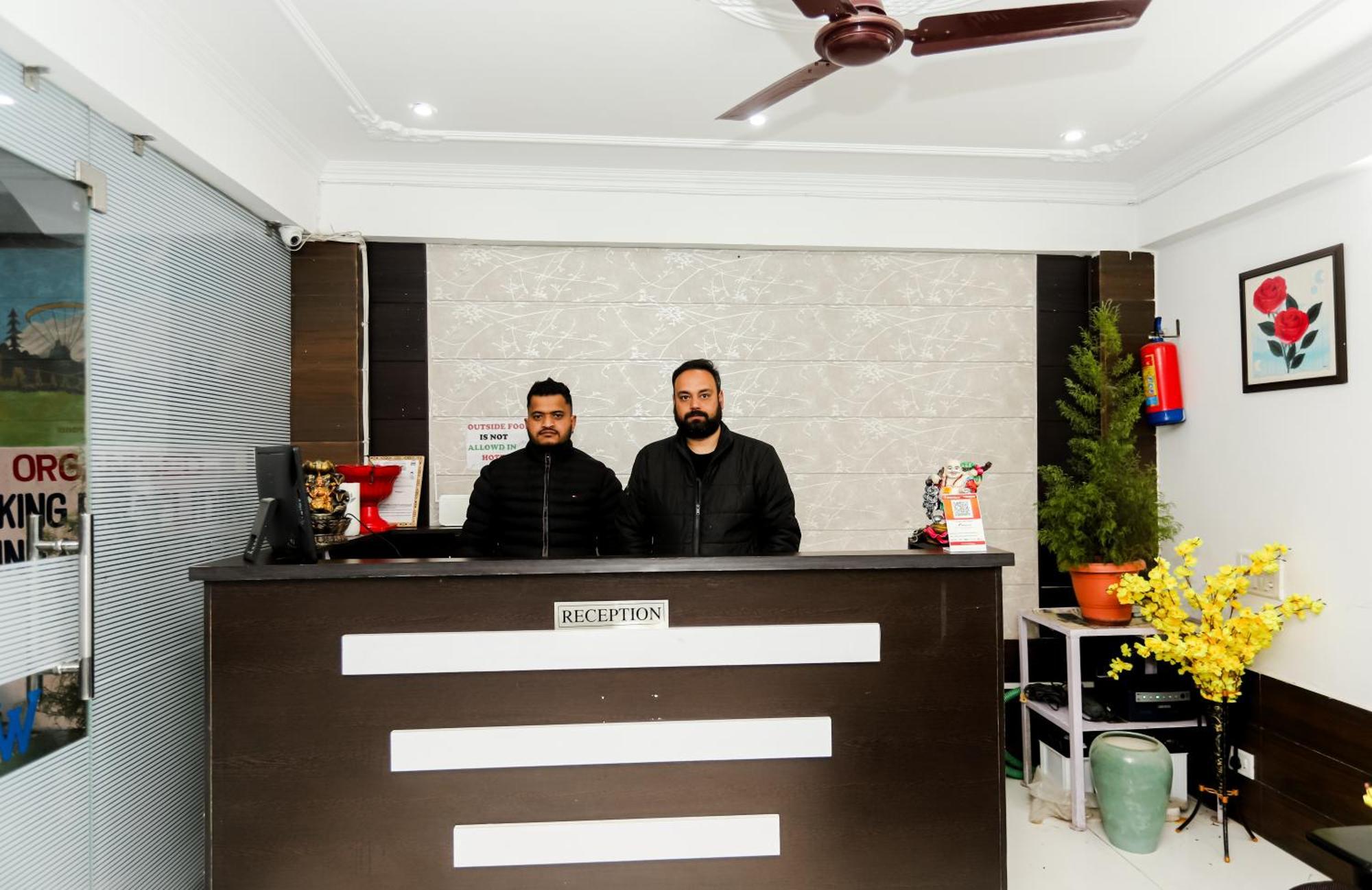 Mirage Grand Hotell McLeod Ganj Eksteriør bilde